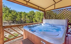 Appian Way Tuscan Cottage
